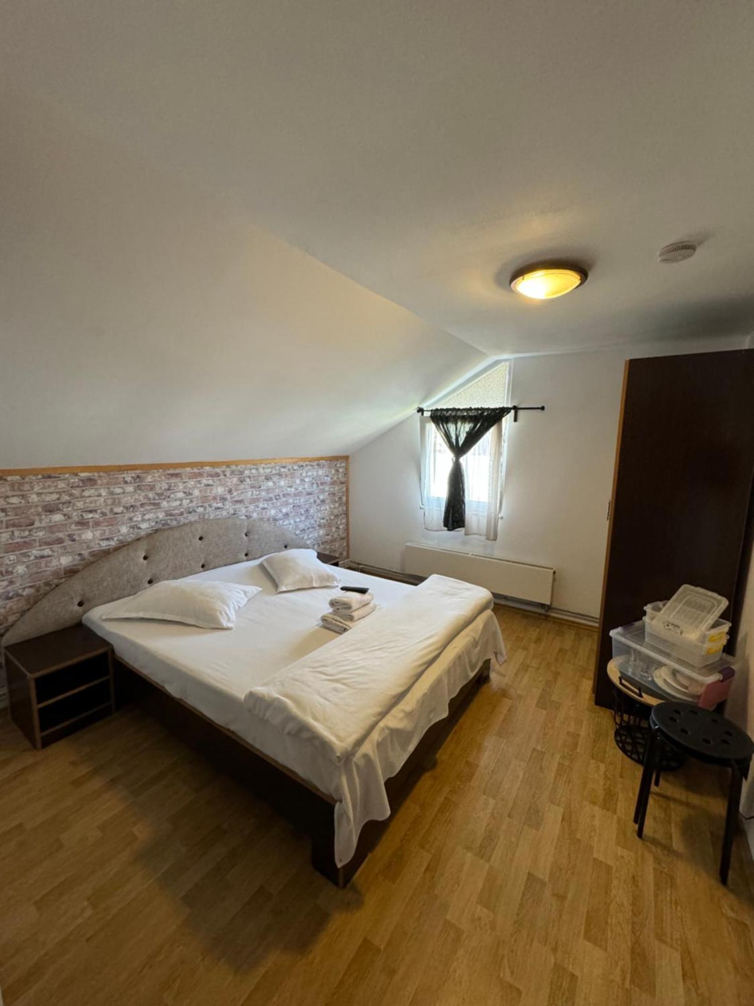 Casa David Hotel Buşteni Buitenkant foto