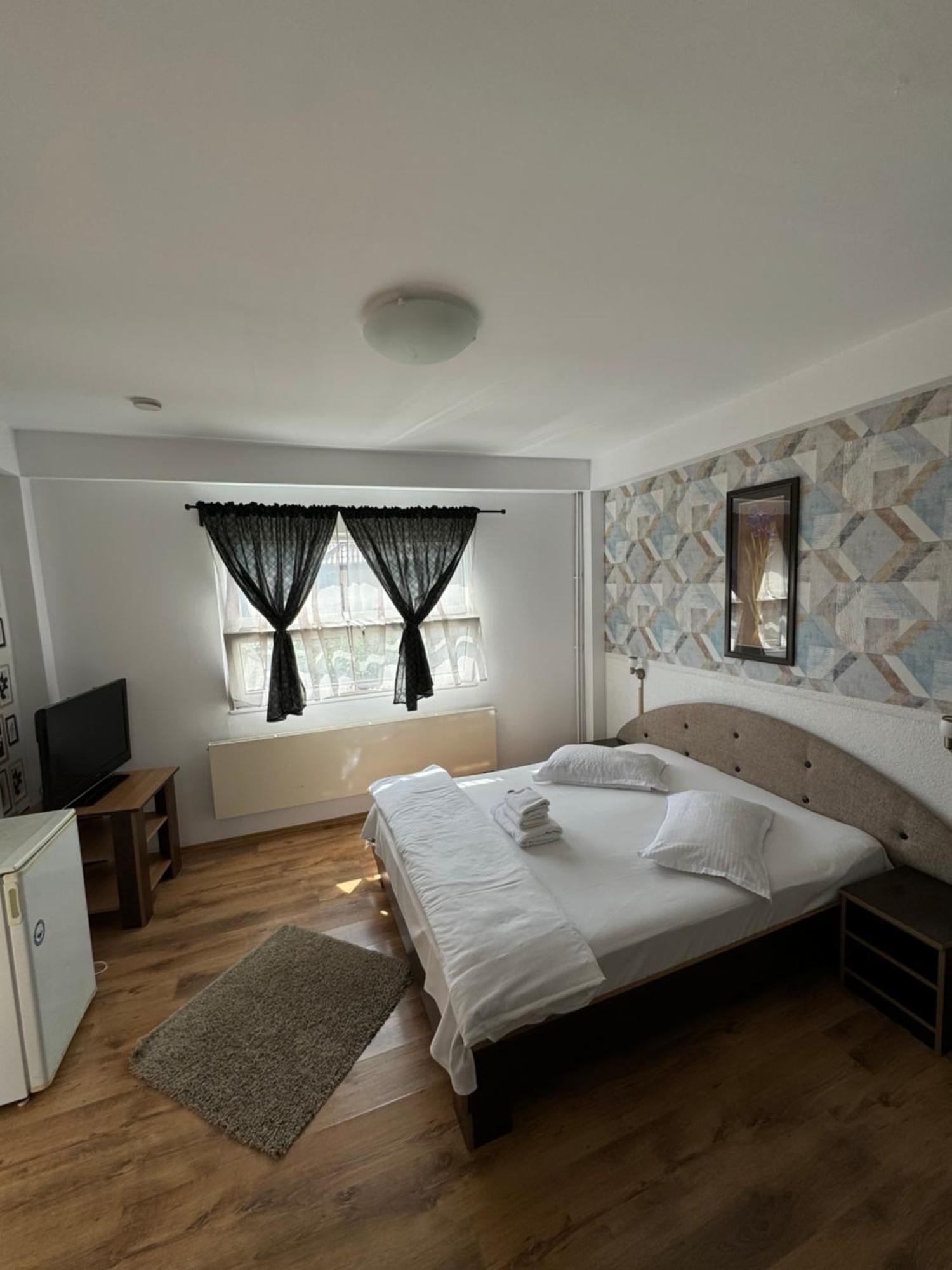 Casa David Hotel Buşteni Buitenkant foto