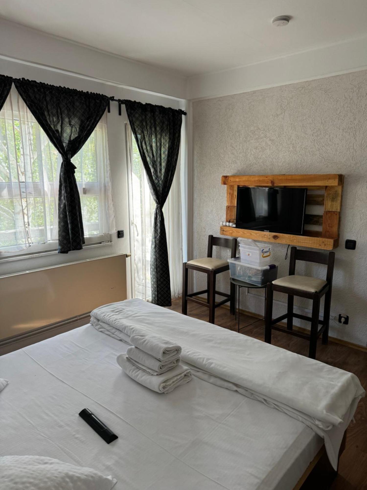 Casa David Hotel Buşteni Buitenkant foto
