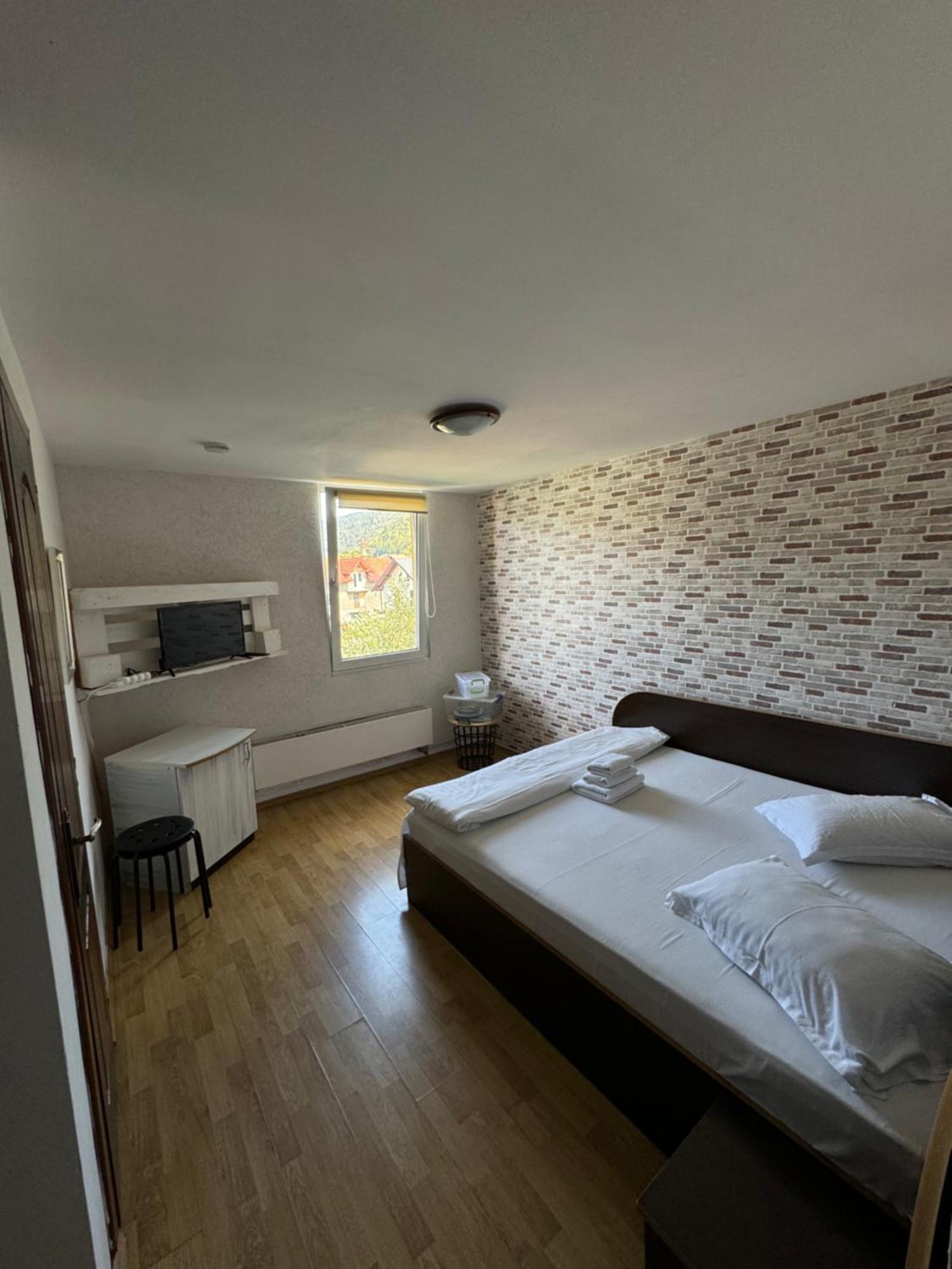 Casa David Hotel Buşteni Buitenkant foto