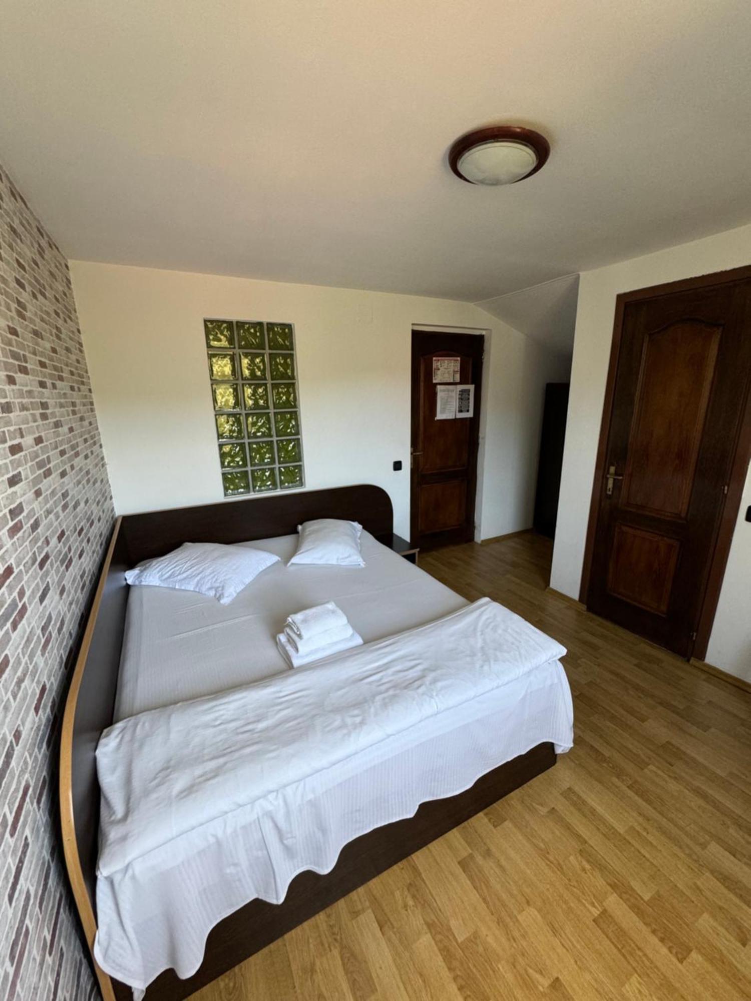 Casa David Hotel Buşteni Buitenkant foto